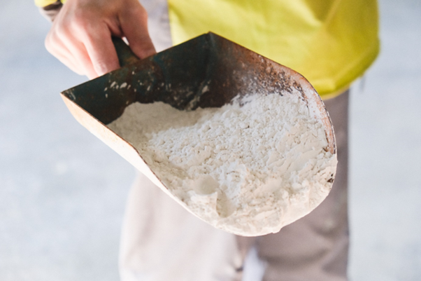 大福工業株式会社／社会の地盤を美しく整える<br />
